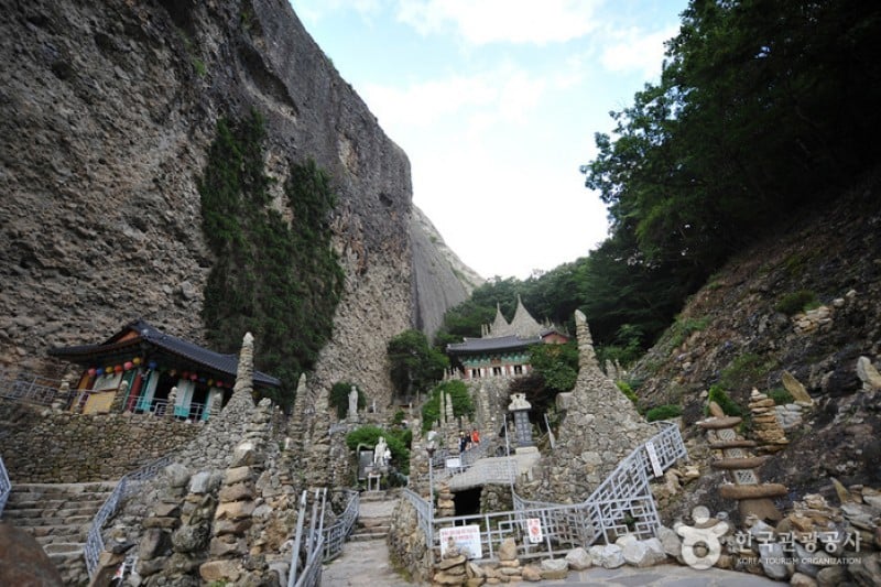 Tapsa Temple  (4/10)