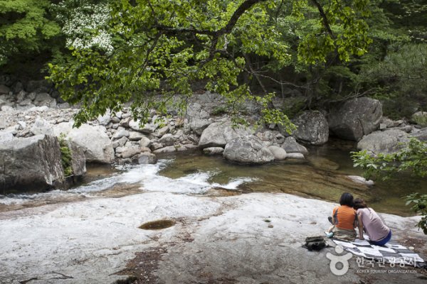 Muju Gucheondong Valley