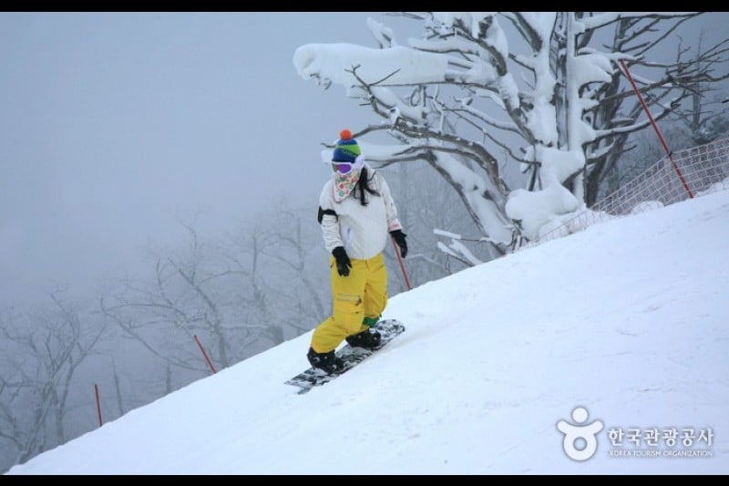 Deogyusan Ski Resort  (4/5)