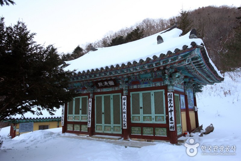 Baengnyeonsa Temple  (4/25)
