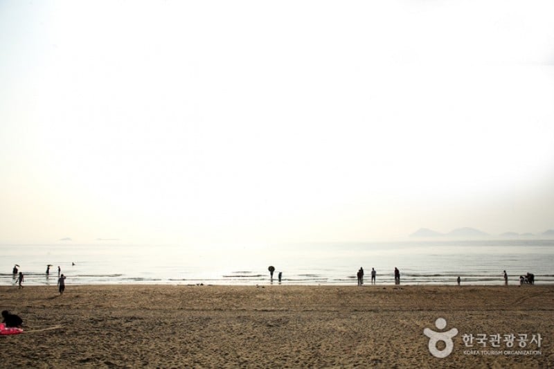 Byeonsan Beach  (6/24)