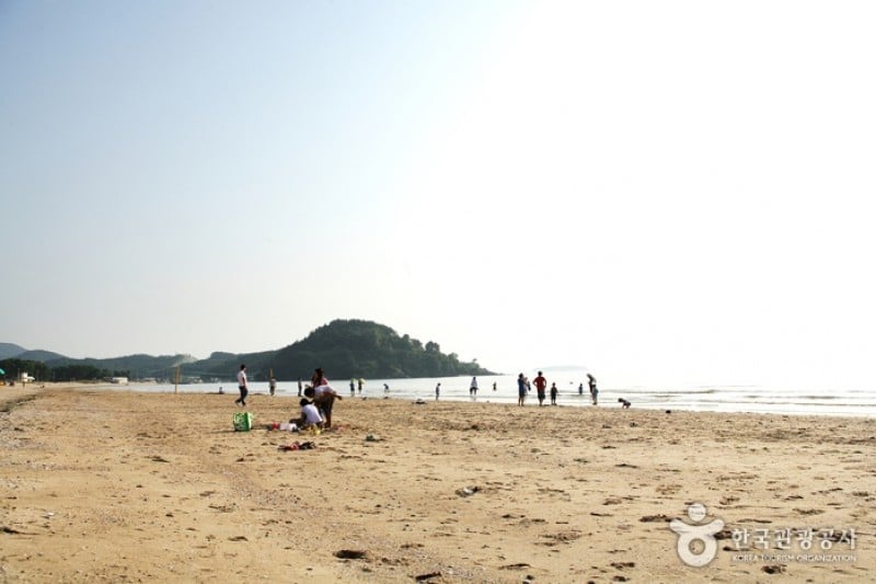 Byeonsan Beach  (10/24)