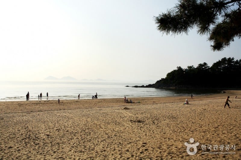 Byeonsan Beach  (13/24)