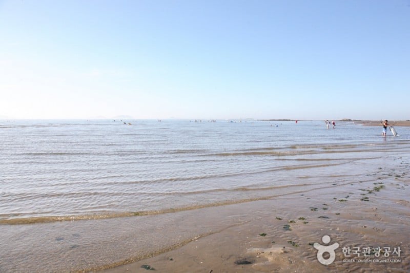 Byeonsan Beach  (17/24)