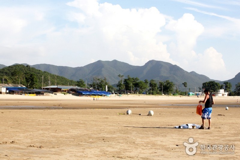 Byeonsan Beach  (19/24)