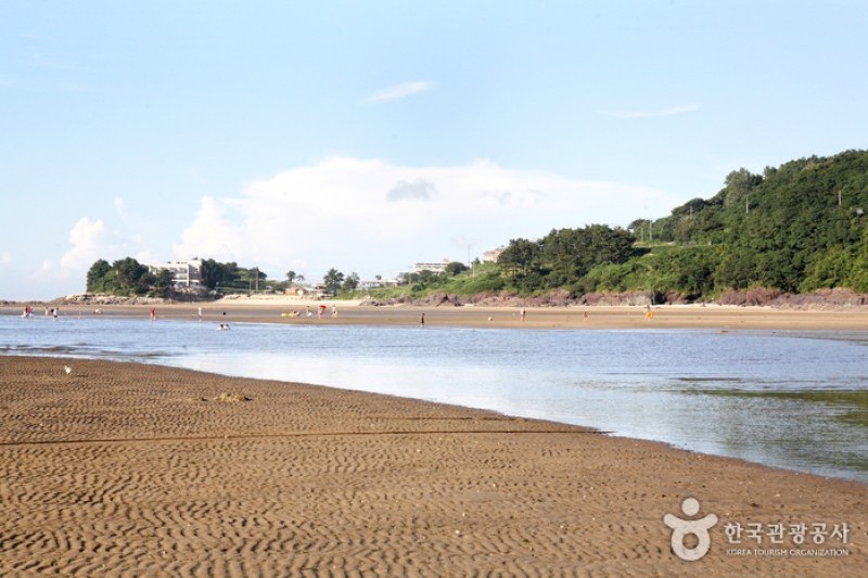Byeonsan Beach  (21/24)