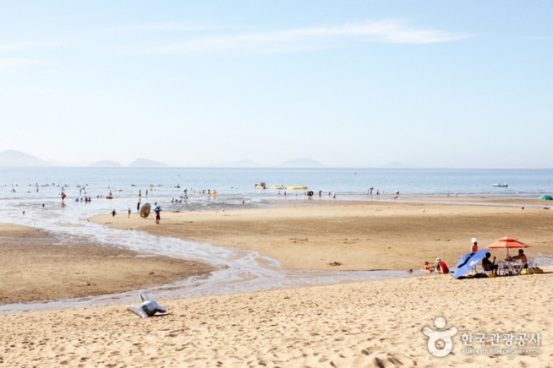 Gosapo Beach  (9/20)