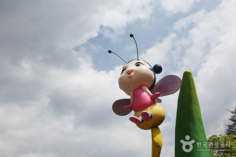 Bandi Land  (4/13)