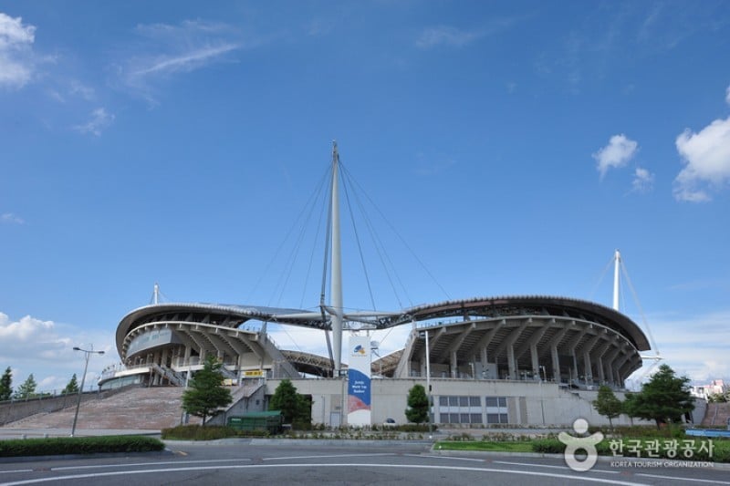 Jeonju World Cup Stadium  (3/8)