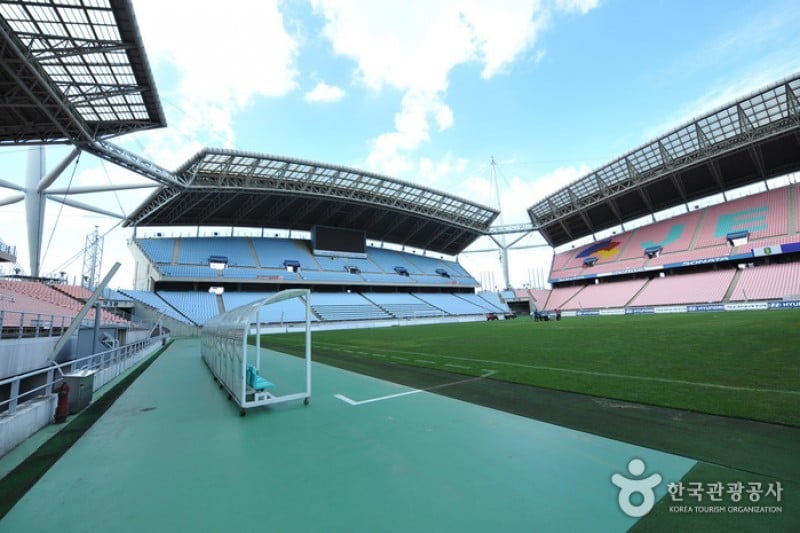 Jeonju World Cup Stadium  (6/8)