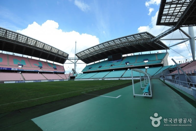 Jeonju World Cup Stadium  (8/8)
