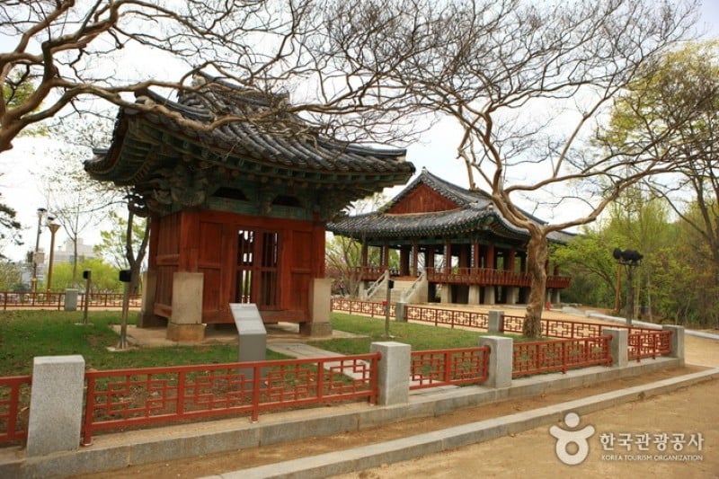 Omokdae &amp; Imokdae  (5/13)