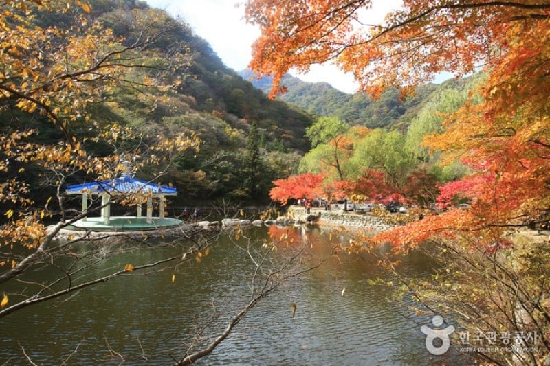 Uhwajeong Pavilion 