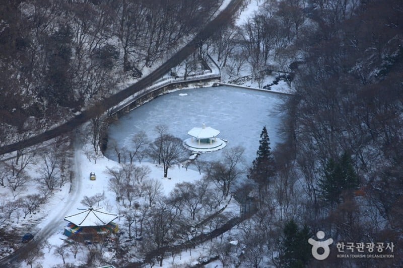 Uhwajeong Pavilion 