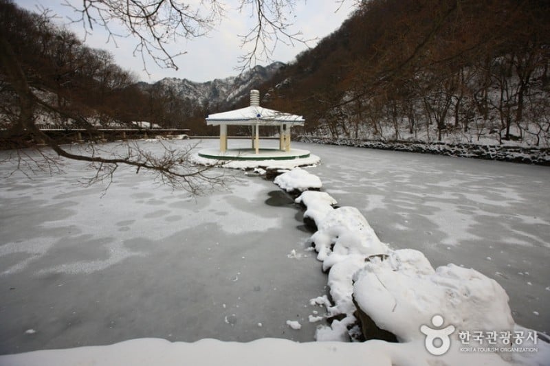 Uhwajeong Pavilion 