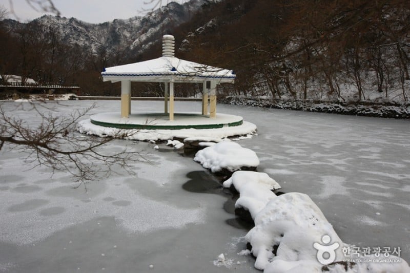 Uhwajeong Pavilion 