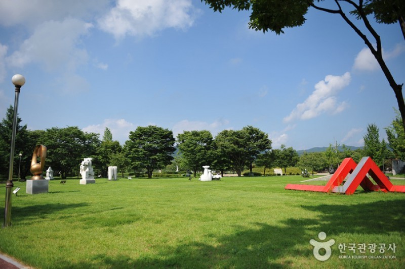 Saseondae Tourist Resort &amp; Sculpture Park  (12/14)