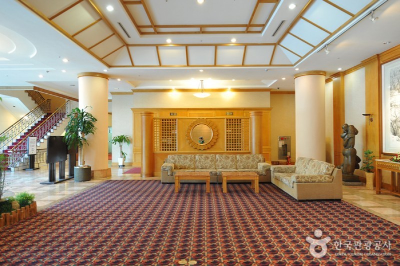 Hotel Lewin  (2/8)