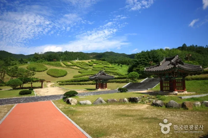 Birthplace of Nongae  (1/16)