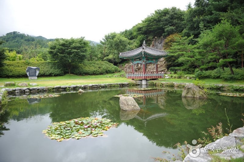 Birthplace of Nongae  (8/16)