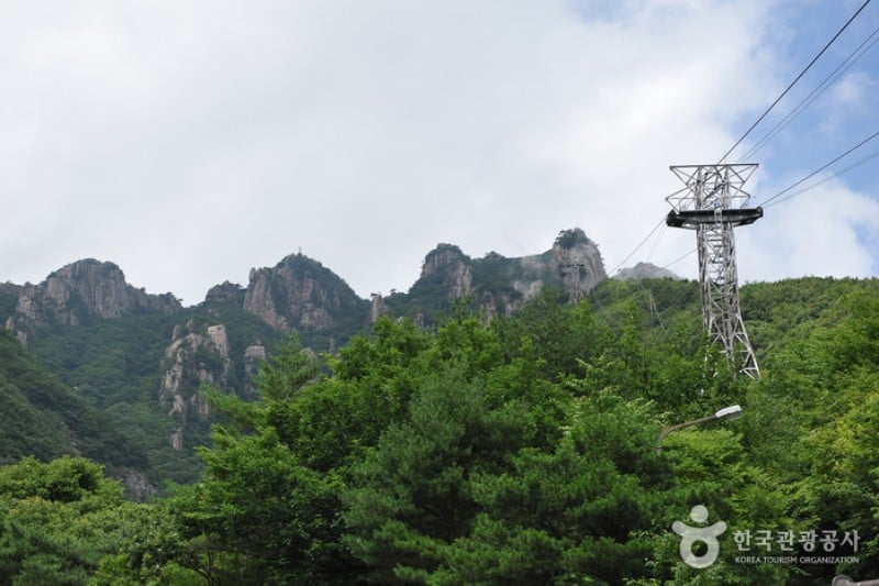 Daedunsan Provincial Park  (5/13)