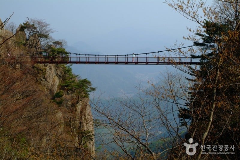 Daedunsan Provincial Park  (12/13)