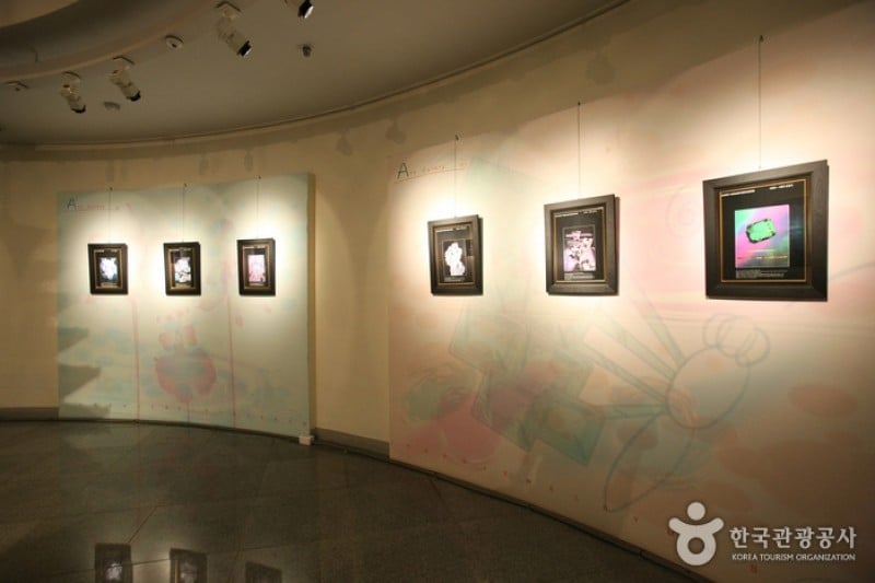 Iksan Jewelry Museum  (17/42)