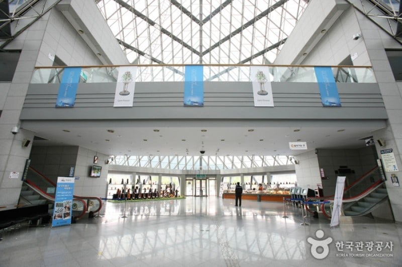 Iksan Jewelry Museum  (39/42)