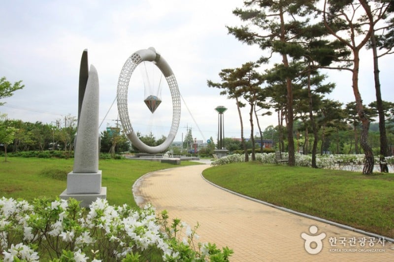 Iksan Jewelry Museum  (41/42)