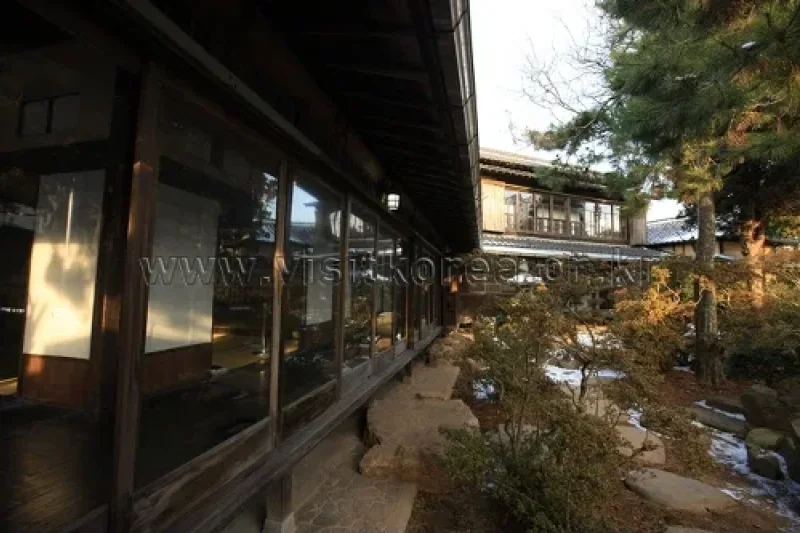 Gunsan Japanese-style House of Sinheung-dong  (3/26)