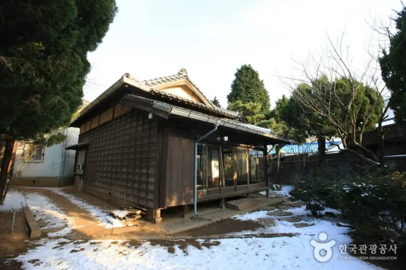Gunsan Japanese-style House of Sinheung-dong  (4/26)