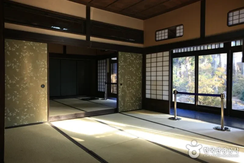 Gunsan Japanese-style House of Sinheung-dong  (13/26)