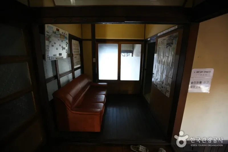 Gunsan Japanese-style House of Sinheung-dong  (23/26)