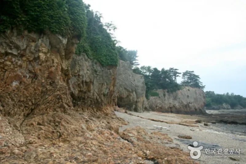 Buan Jeokbyeokgang Cliffs  (4/17)
