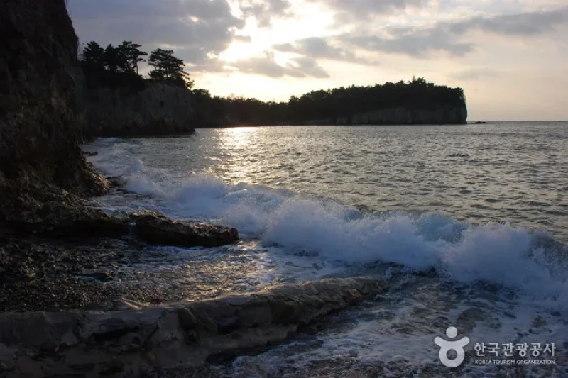 Buan Jeokbyeokgang Cliffs  (15/17)