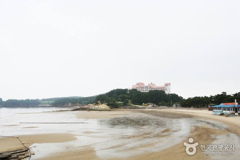 Gyeokpo Beach  (9/23)