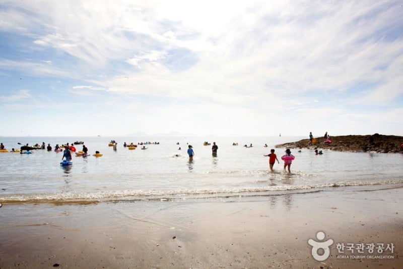 Gyeokpo Beach  (17/23)