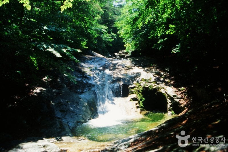 Chiryeon Valley (칠연계곡) (3/5)