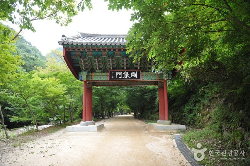 Gangcheonsa Temple  (7/7)
