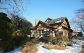 House of Lee Young-choon (이영춘가옥)