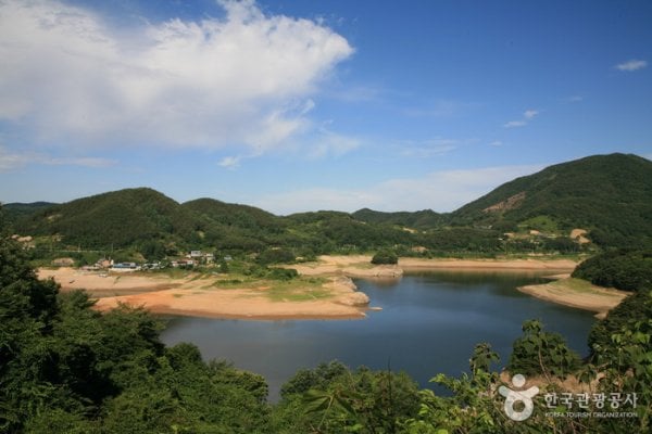 Okjeongho Lake