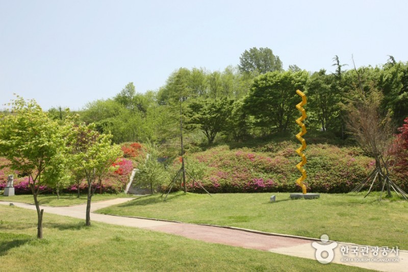 Seodong Park 