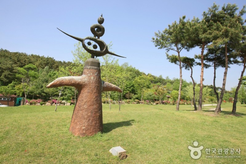 Seodong Park 