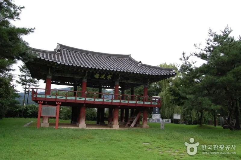 Hanpungru Pavilion  (5/24)