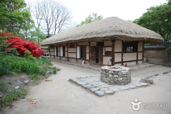 Gochang Old House of Sin Jae-Hyo