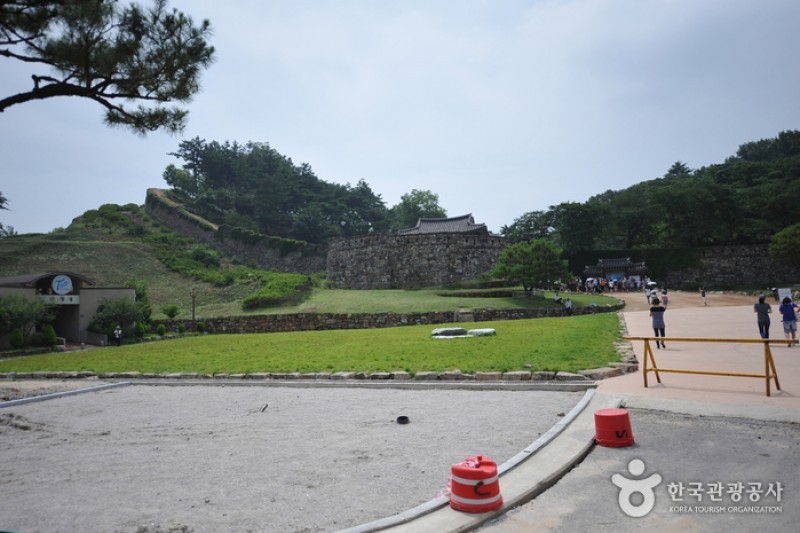 Gochangeupseong Fortress 