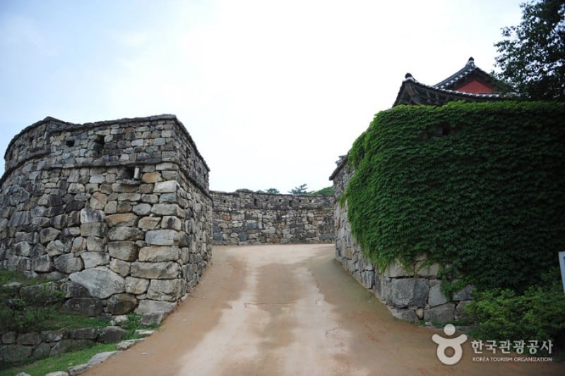 Gochangeupseong Fortress 
