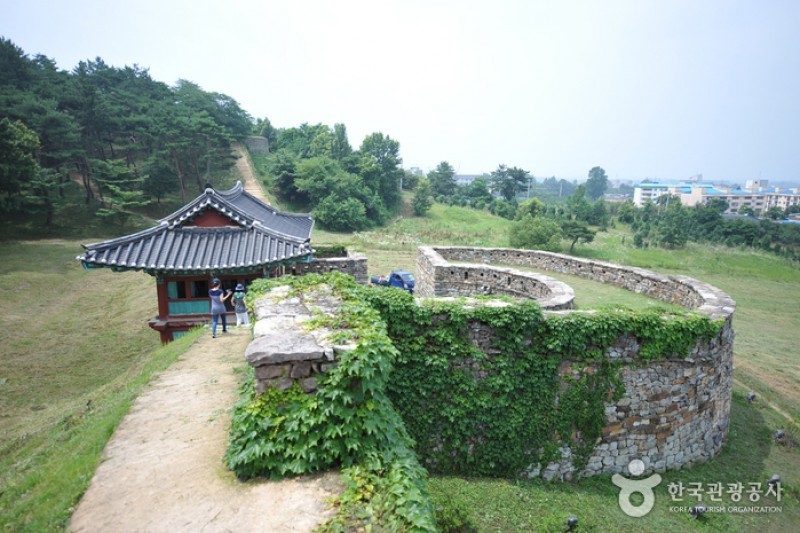 Gochangeupseong Fortress 
