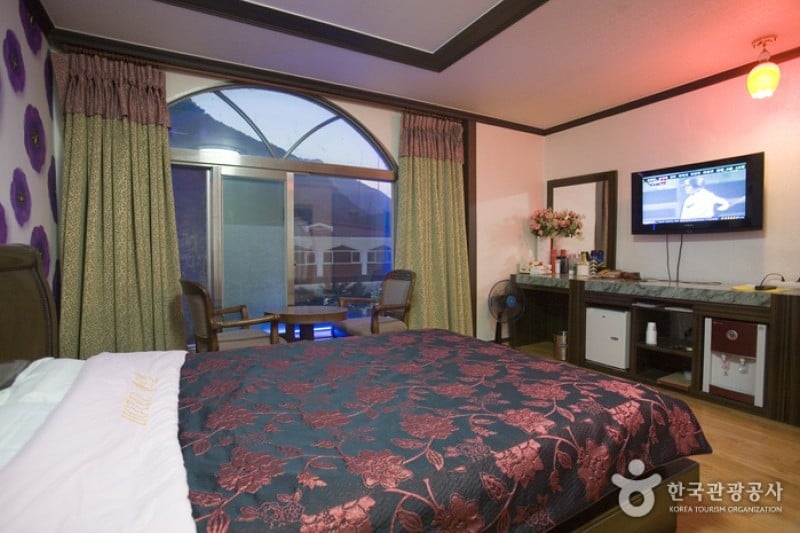 Servill Hotel - Goodstay  (6/10)