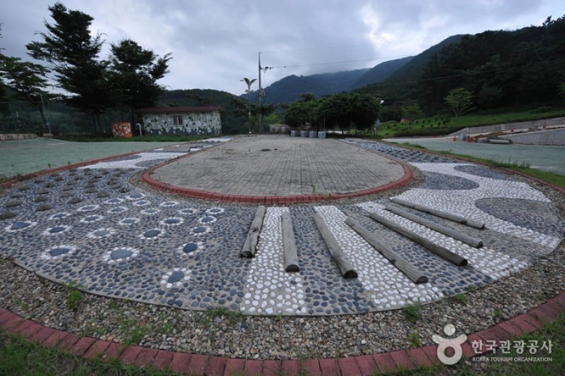 Okjeongho Lake Gujeolcho Theme Park  (6/23)